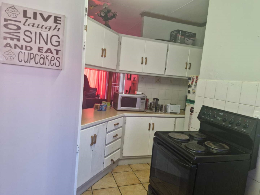 2 Bedroom Property for Sale in Fichardt Park Free State